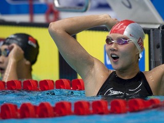 V Štokholme 4 svetové rekordy, Phelps iba s 3. miestom