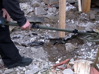 Jaroslav prerábal humno, našiel dva granáty