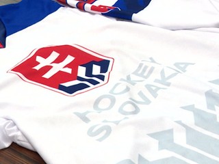 Kým Slováci prehrávajú, Česi remizujú s USA a Rusi sú pod čiarou