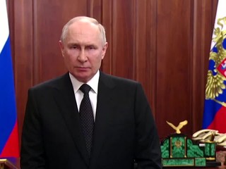Vyslanie sovietskych tankov do Československa bolo chybou, tvrdí Putin