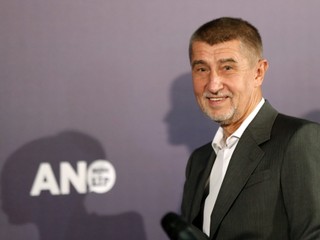 Babiša do koša, burácal Václavák. Slušnú vládu žiadajú aj Česi