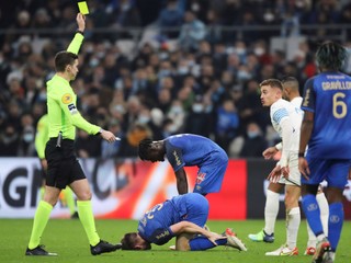 FIFA udelila hromadnú amnestiu pre kartami ohrozených Európanov