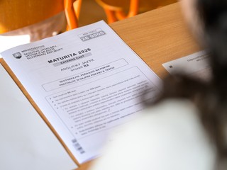 Maturanti majú za sebou skúšku z cudzieho jazyka. Najväčší záujem bol o angličtinu