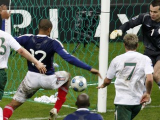 Henry ušiel do Ameriky