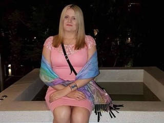 Sivá myška s nadváhou prešla radikálnou premenou: Neuveríte, že je to tá istá žena!