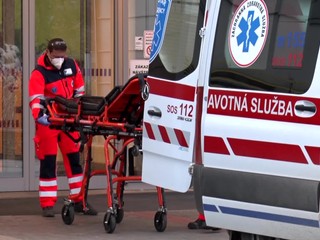 Viac mozgových príhod a nárast onkologických ochorení - podľa zdravotníkov je to následok covidovej pandémie