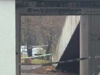 V areáli škôlky našli obeseného muža, okolnosti úmrtia sú predmetom vyšetrovania