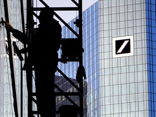 Deutsche Bank omylom odoslala 35 miliárd