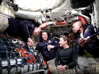 Artemis 2 a kľúčový krok: Loď Orion sa odpútala od orbity Zeme a mieri k Mesiacu