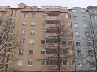 Prvé bývanie je čoraz nedostupnejšie: Česi sprísnia hypotéky, NBS pripúšťa možné zmeny