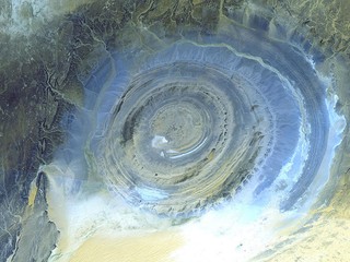 Astronauti objavili na Sahare záhadné kruhy: Vedci stále hľadajú na tento jav vysvetlenie