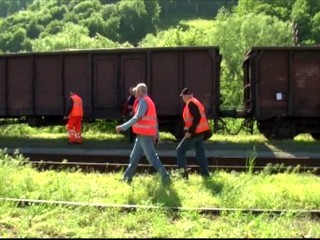 Štyri roky po tragédii je manželka presvedčená o jeho nevine, železnice tvrdia opak