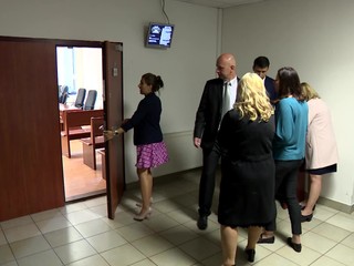 Kauza Mýtnik 3: Dve bývalé zamestnankyne finančnej správy mali zobrať úplatky. Vinu popierajú