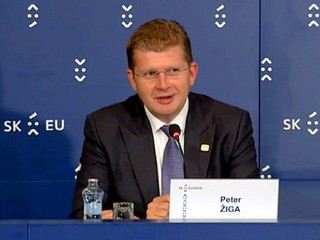 Meno prezidentského kandidáta by mohol Smer povedať po novembrových voľbách, hovorí Žiga