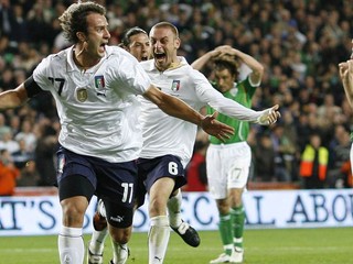 Známych už 19 účastníkov majstrovstiev sveta v JAR