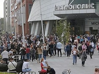 V Moskve evakovali tisíce ľudí pre teroristickú hrozbu