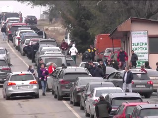 Pre vojnu je v strehu aj pracovný trh. Zamestnať cudzinca je na Slovensku byrokraticky náročné
