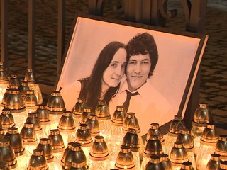 NAŽIVO: Spomienkový pochod venovaný pamiatke zavraždeného novinára Jána Kuciaka a jeho priateľky Martiny Kušnírovej