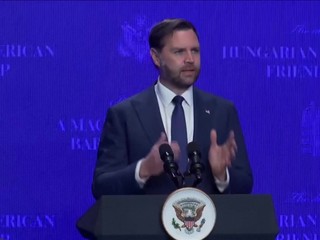 Tlačová beseda amerického viceprezidenta J.D. Vancea a maďarského premiéra Viktora Orbána