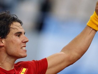 Nadal úplne bez problémov, Španielsko vedie vo finále už 2:0