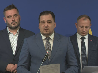 Europoslanci zverejnili zistenia z kontroly: Všetko smeruje k organizovanej skupine z Nitry