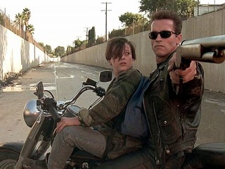 Vylepšený trailer na Terminátora 2: Budete ho chcieť vidieť znova