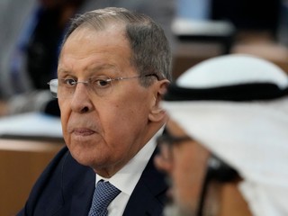 Lavrov láka Maďarov do vojny. Tvrdí, že Ukrajina je ich spoločný problém