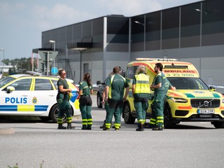 Streľba pri mešite v švédskom Örebro si vyžiadala život jedného zo zranených