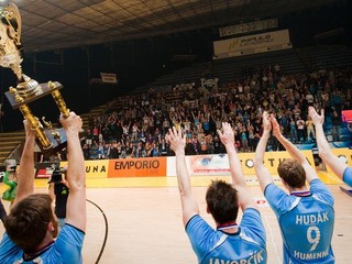 Highlight: Humenné získalo majstrovský titul v Bratislave