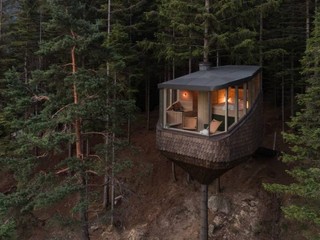 Najdivokejšie ubytovanie na svete: Postavené na borovici