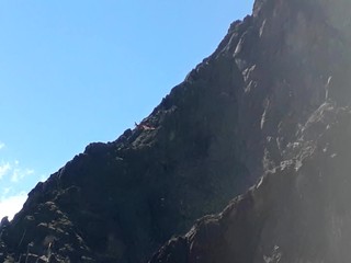 Tragédia vo Vysokých Tatrách: Horolezec zahynul po niekoľko stometrovom páde z hrebeňa