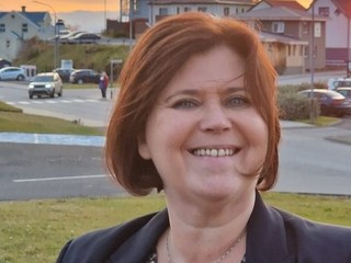 Islandská ministerka odstúpila. Prasklo tajomstvo o tajnej afére s 15-ročným chlapcom