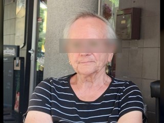 Polícia pátrala po nezvestnej 75-ročnej Márii