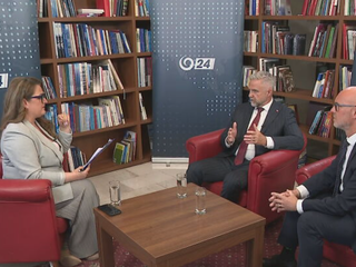 Pondelkové rokovania sa dotklo mnohých tém. Podľa Gröhlinga je MIRRI zbytočné a Huliak riadi koalíciu