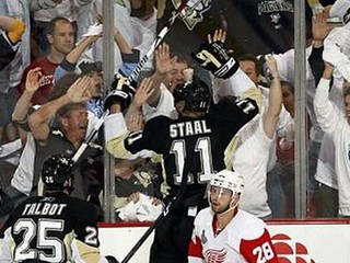 Hossa zamrzol, finále je vyrovnané