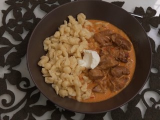 Hlavné jedlo: Kalimero na červeno