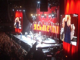 Škrtela bude masírovať gitarista skupiny Simply Red