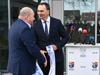 Huliak posiela kontrolu na SZĽH, zväz mu vyčíta snahy o ovplyvňovanie nominácie