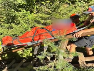 Ukážkový výstroj ho nezachránil: Nemecký turista padol do rieky Hornád