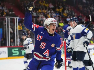 Američania zdolali Fínov 5:2 a postupujú do semifinále