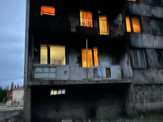 Vražda na Luníku IX: V jednom z bytov našli ležať dobodaného muža