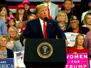 Trump zverejnil príspevok s odkazom na seriál Hry o tróny