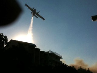 Poplach v Chorvátsku. Požiar ohrozuje turistické destinácie