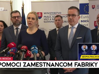 Tlačová beseda ministrov práce a hospodárstva o pomoci zamestnancom fabriky