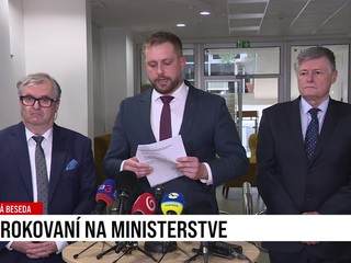 Tlačová beseda: Po rokovaní na ministerstve