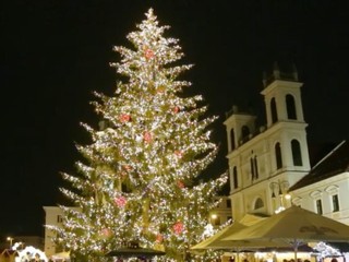 Vianočné hity. Viete, že nie všetky obľúbené skladby vznikali ako vianočné?