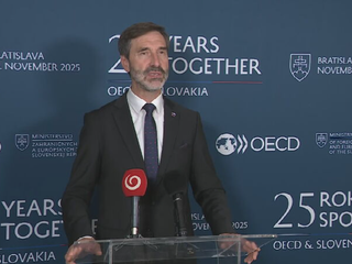 Tlačová beseda Juraja Blanára pri výročí vstupu do Organizácie pre hospodársku spoluprácu a rozvoj