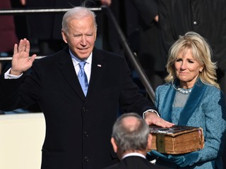 ONLINE: Joe Biden zložil prísahu, stal sa 46. prezidentom USA