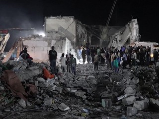 Útok na iránsku dievčenskú školu má takmer 200 obetí