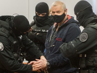 Päť vrážd a ukradnuté milióny. Hrobár mafie dostal opäť doživotie